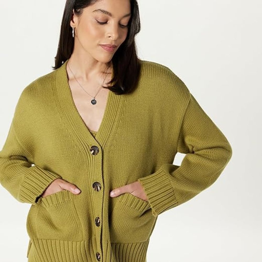 NWOT The Drop  Brigitte Chunky Button-Front Pocket Ribbed Cardigan